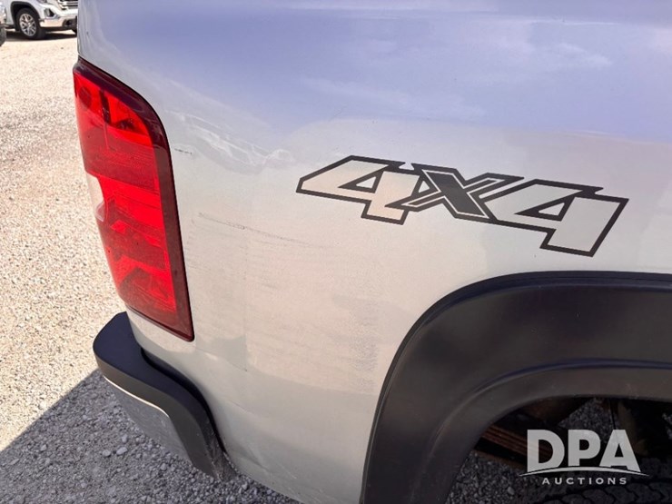 2014-chevrolet-2500hd-image-39