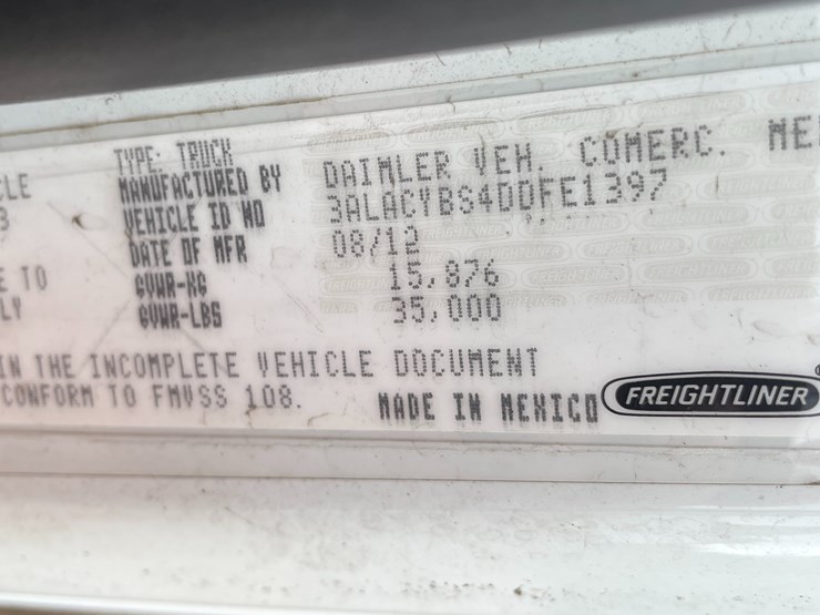 #2147-•-2013-freightliner-patch-truck-(has-mn-title)-image-28