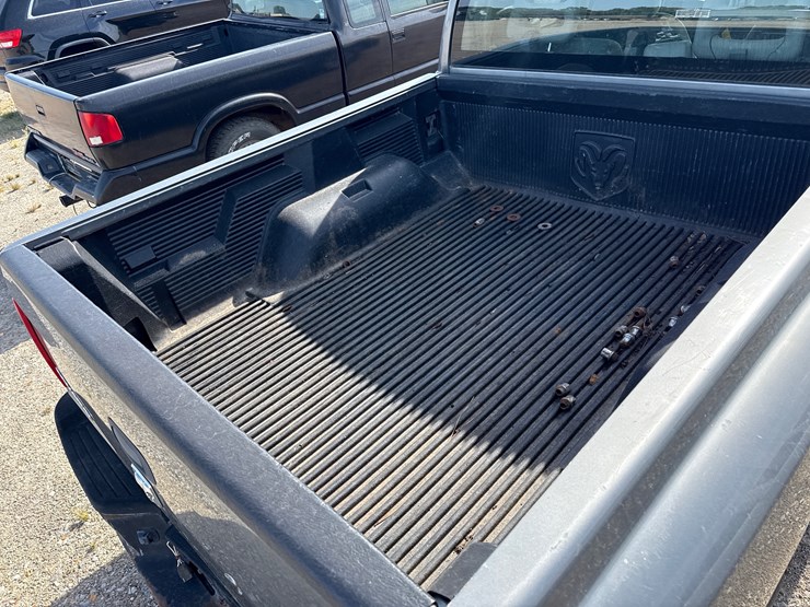 2005-dodge-dakota-image-7