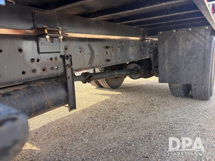 2006-international-durastar-4300-image-24