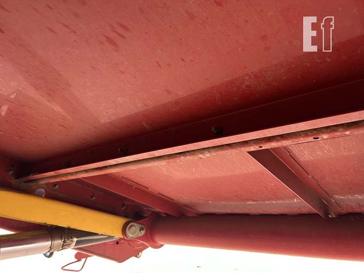 2015-case-ih-8240-image-64