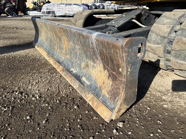 2023-deere-60g-image-9