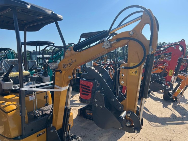 unused-cfg-industrial-qk18r-excavator-image-11