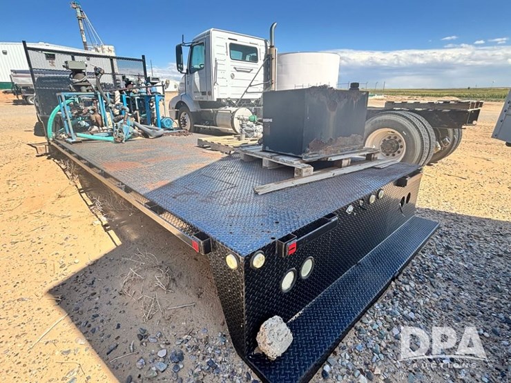 truck-flatbed-(dr12175)-image-2