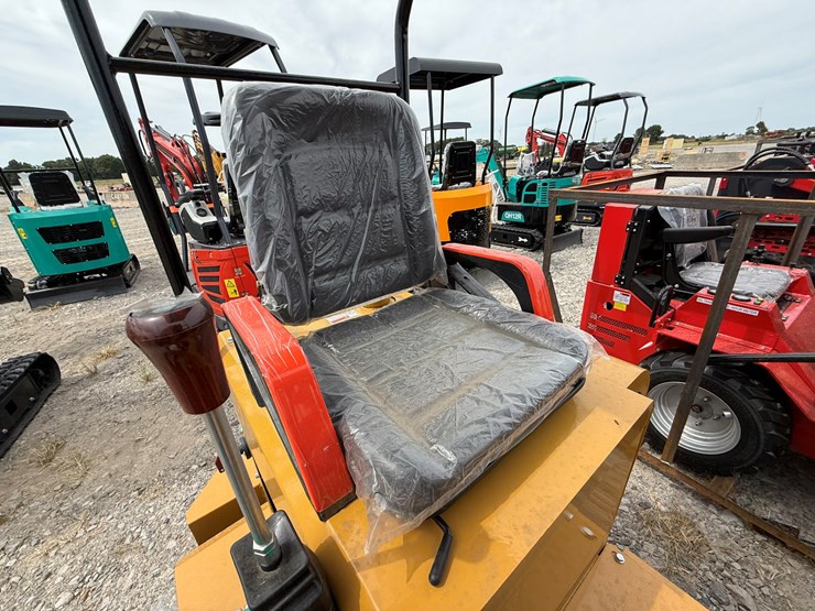 #220-•-#26497-•-unused-agt-krw23-compact-wheel-loader-krw232025l0220275-image-41