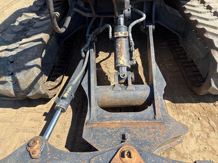 2019-kubota-kx057-4-image-19