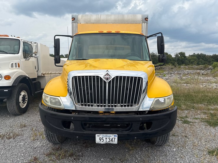 2007-international-durastar-4300-image-5