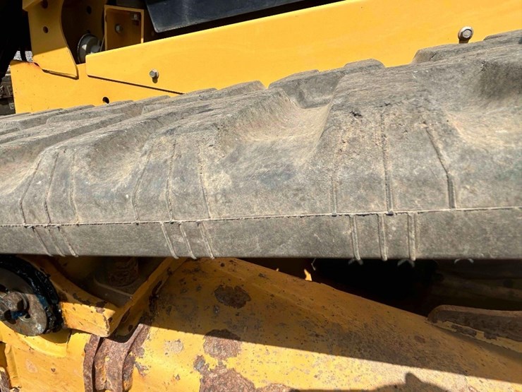 2017-caterpillar-299d2-image-11