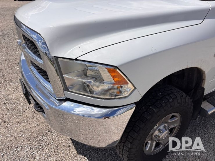 2016-dodge-ram-2500-image-19