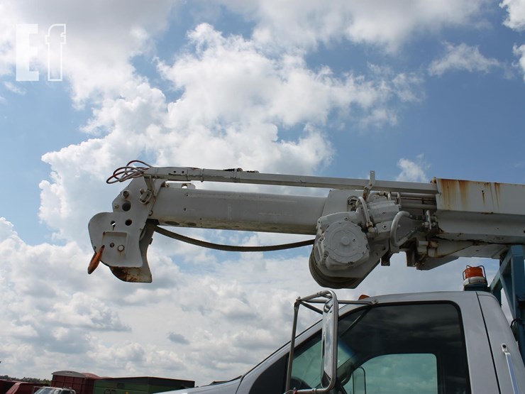 2001-ford-f750-image-6