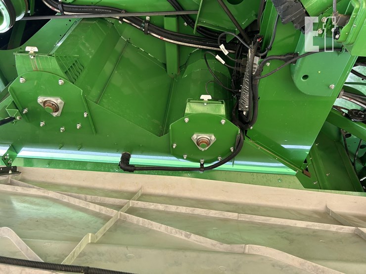 2021-john-deere-s790-image-76