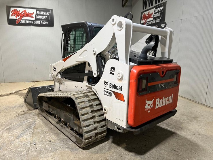 2021-bobcat-t770-image-3