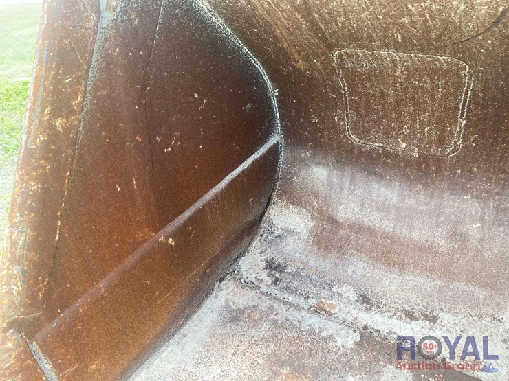 44in-tooth-excavator-bucket-image-8