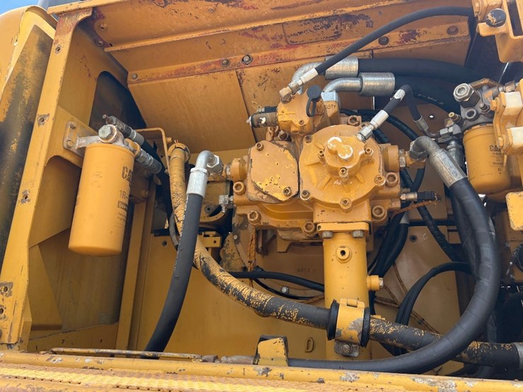 2006-caterpillar-345cl-image-28