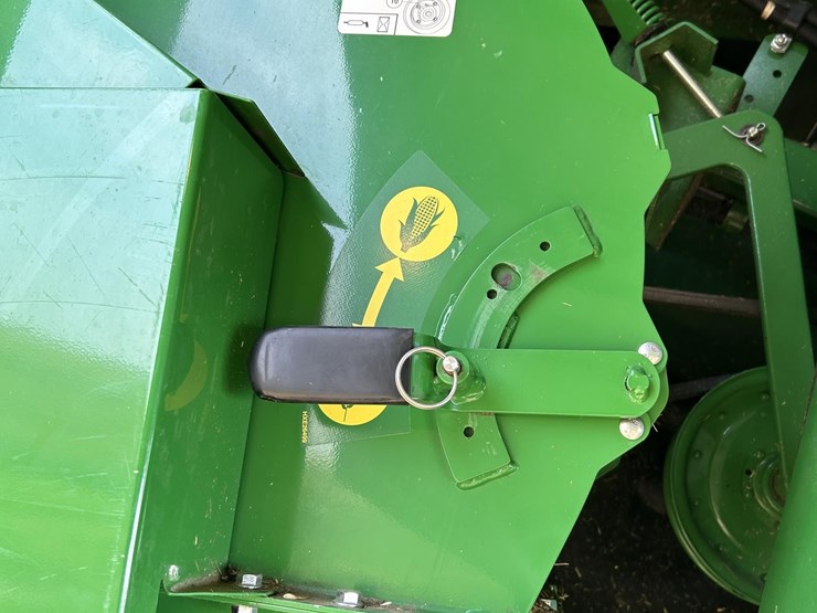 2021-john-deere-s790-image-72