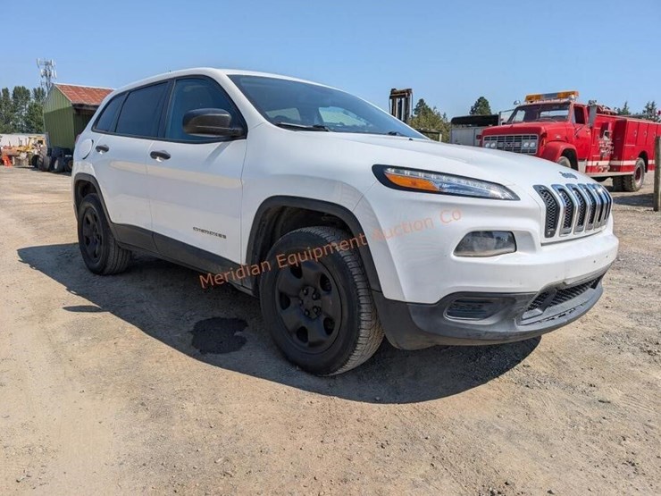 2017-jeep-cherokee-image-4