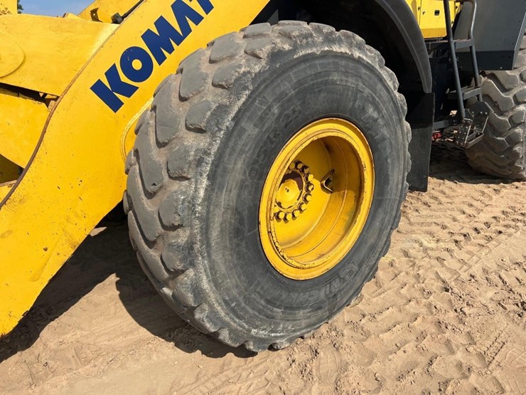 2019-komatsu-wa320-8-image-9