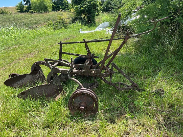 2-bottom-plow-image-2