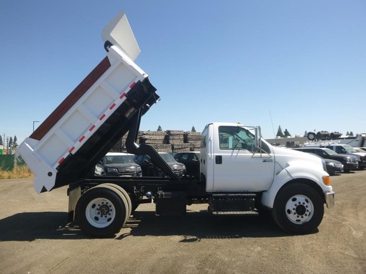 2013-ford-f650-image-7