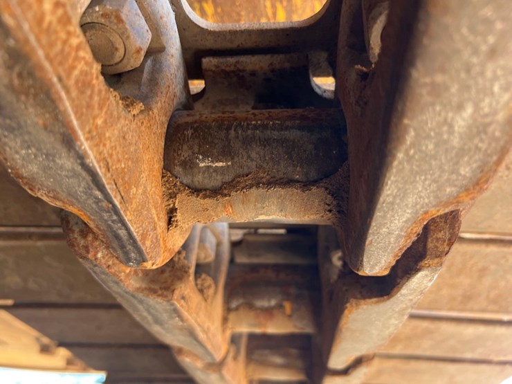 2017-komatsu-pc228us-lc-10-image-14