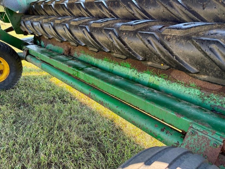 john-deere-1219-image-7