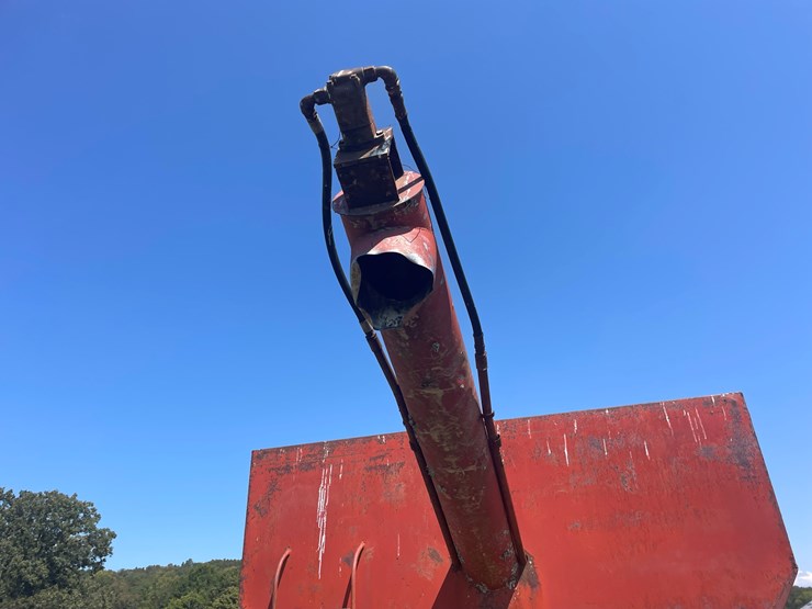 #280-•-#24138-•-inop-1971-ford-t/a-single-cab-auger-truck-n80fvl70713-image-5