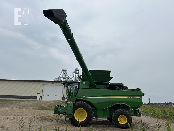 2024-john-deere-s790-image-108