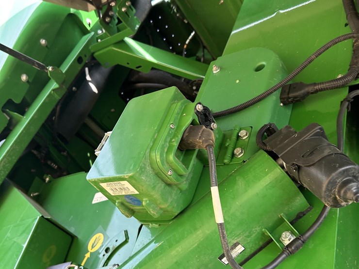 2021-john-deere-s790-image-67