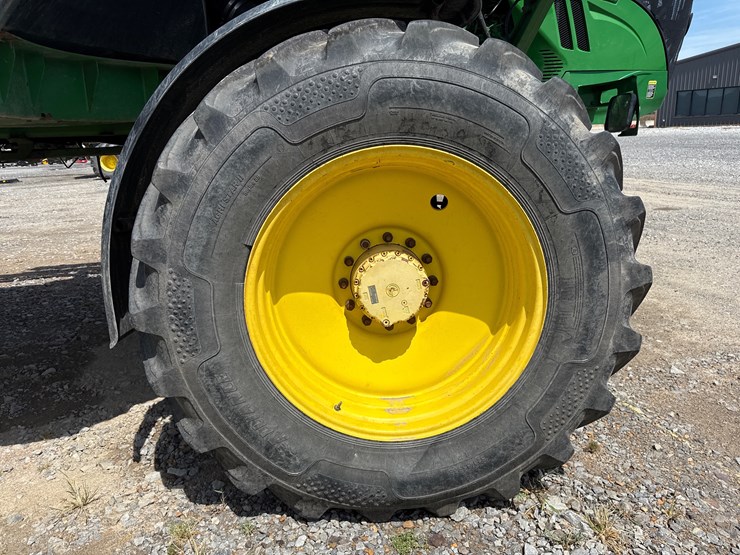 2018-john-deere-r4038-image-9