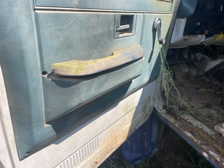 1985-gmc-7000-image-24