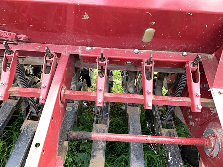 case-ih-5100-image-26