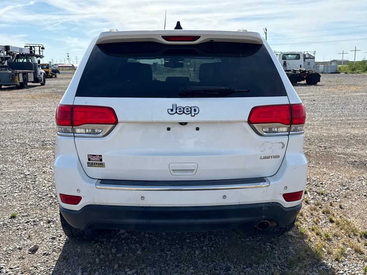 2015-jeep-grand-cherokee-image-6