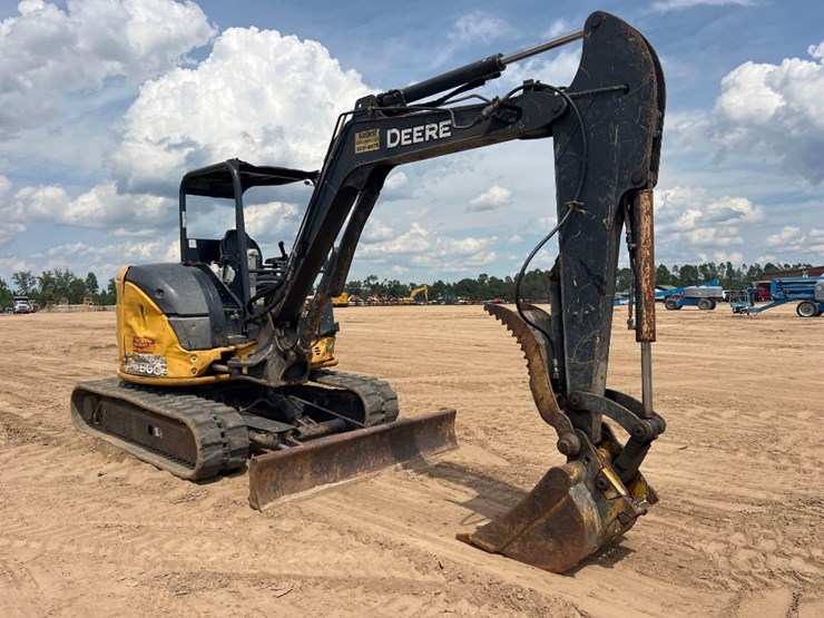 2018-deere-50g-image-6