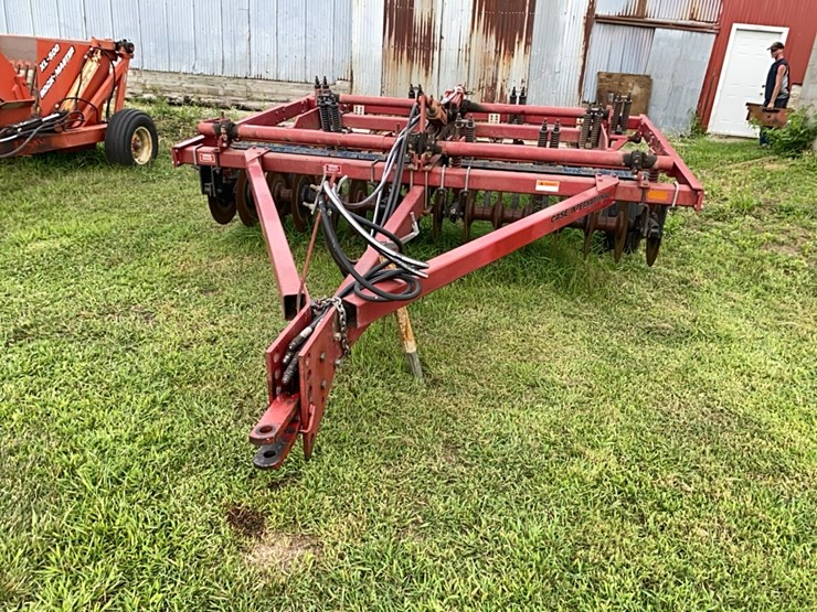 case-ih-6500-image-2