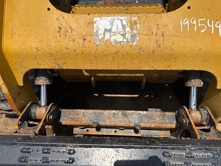 2018-caterpillar-279d-image-18