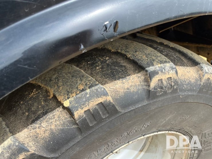 2015-case-ih-titan-4530-image-50