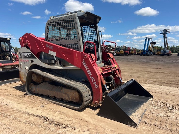 2019-takeuchi-tl12v2-image-6