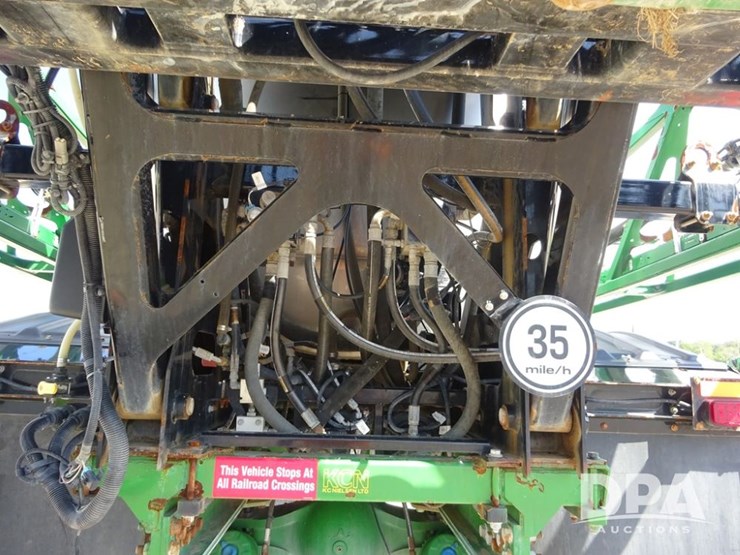 2019-john-deere-f4365-image-111