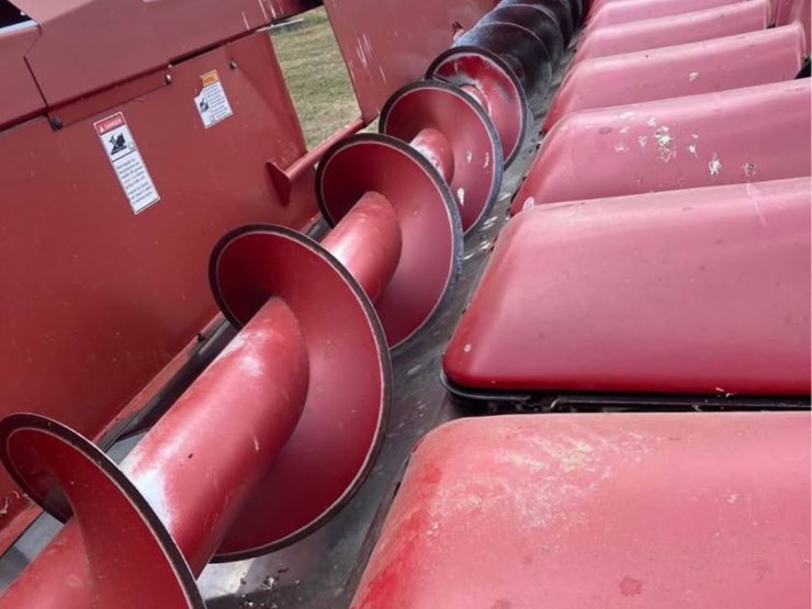 2010-case-ih-3408-image-4