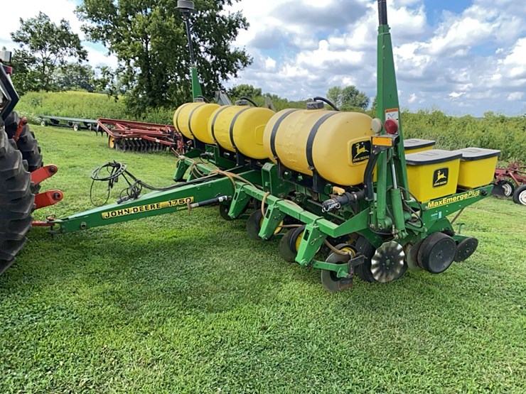 john-deere-1750-image-5