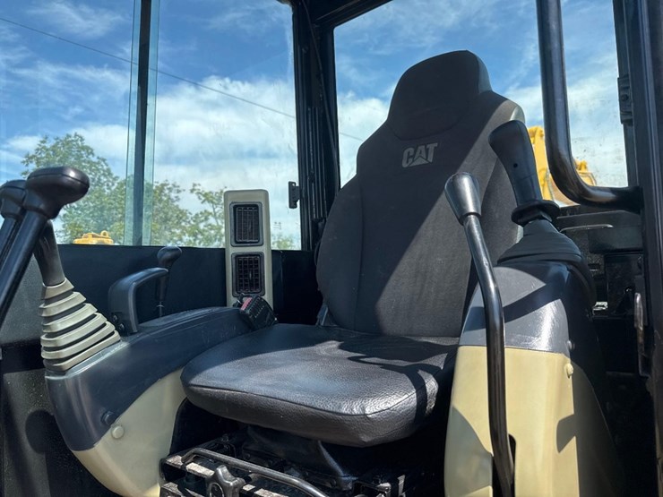 2016-caterpillar-306e-image-30