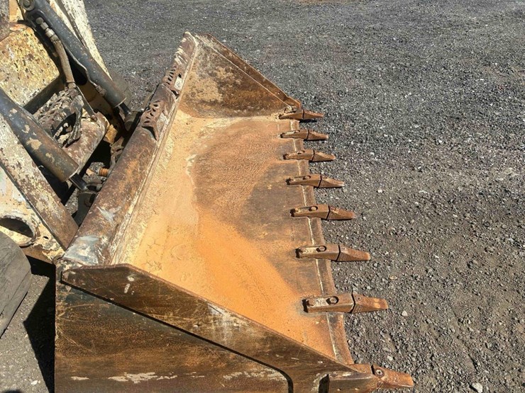 2012-bobcat-t650-image-14
