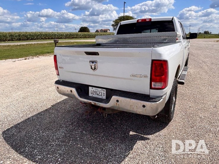 2016-dodge-ram-2500-image-7