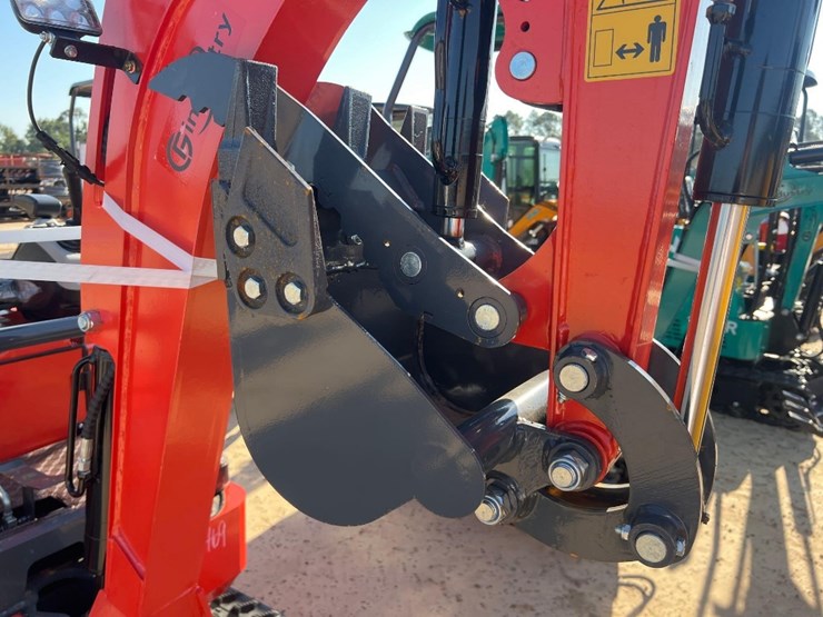 unused-cfg-industrial-qk20r-excavator-image-5