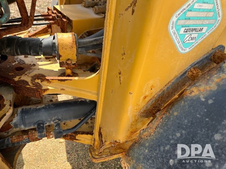 2015-caterpillar-903c-image-19