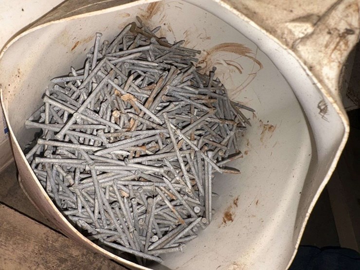 pallet-of:-assorted-nails,-roller-creepers,-buying-all-for-one-money-image-2