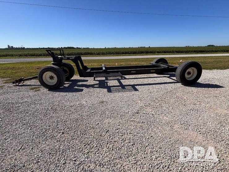 yetter-heavy-duty-running-gear-(gp11376,-unit-110583)-image-13