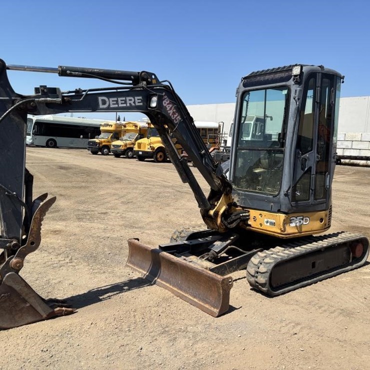 DEERE 35D