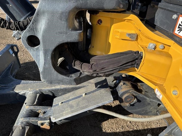 2023-deere-60g-image-20