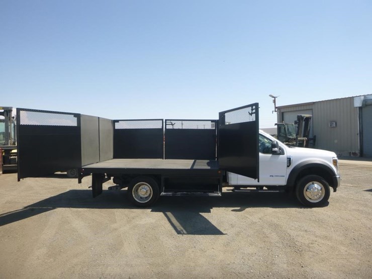 2018-ford-f550-image-8
